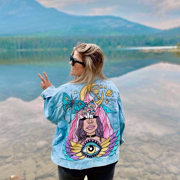 Meet your Posher, Christine - Picture 2 of 5